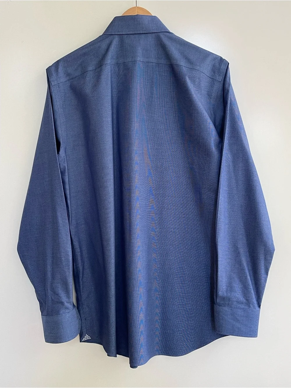 Banana Republic Men's Blue Shirt size M